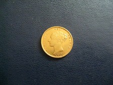Victoria Gold 1875 Shield Half Sovereign S.3860D die no: 47 VF grade