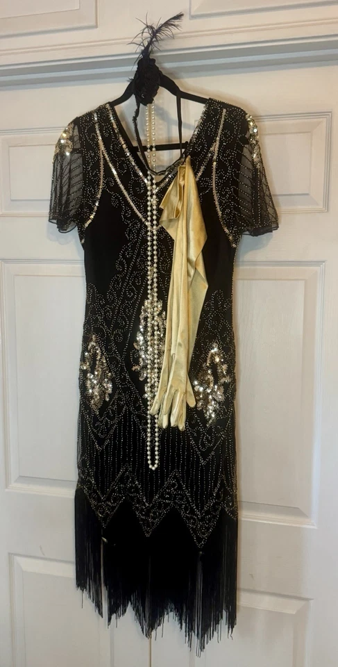 Roaring 20s Flapper Beaded Dress Black & Gold W/ Accessories Halloween Gatsby M - Image 4 of 4