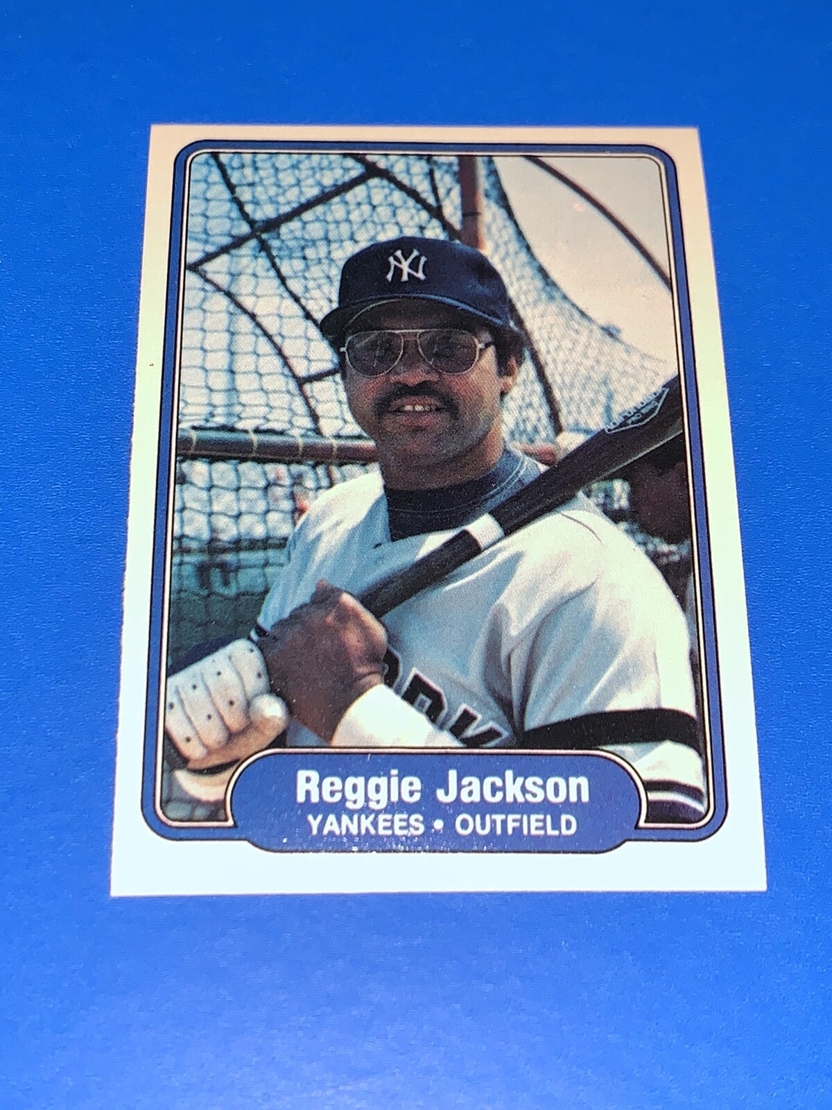 1982 Fleer Reggie Jackson Baseball Card #39 New York Yankees Set Break NM-MINT