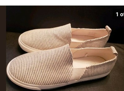 gap boat shoes