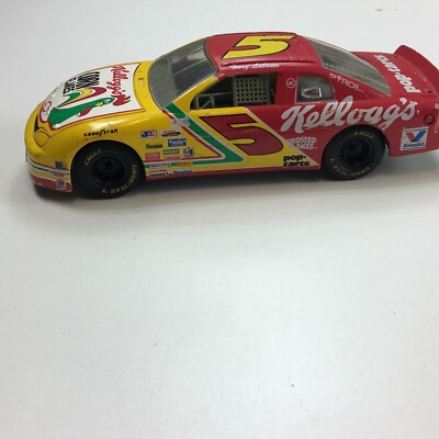 Racing Champions Terry Labonte 5 Kelloggs Cornflakes Monte Carlo