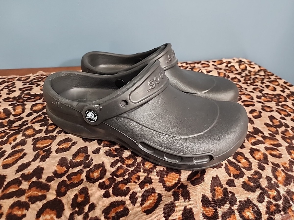 crocs bistro clog slip resistant shoes