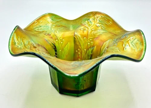 Vintage Fenton Carnival Glass Ruffled Bowl Iridescent Green