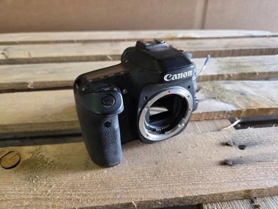 Canon EOS 80D 24.2 MP DSLR-Kamera - Schwarz (1263C027) - Bild 1 von 3