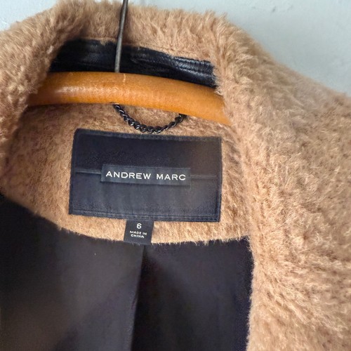 Andrew Marc Camel Alpaca Blend Asymmetrical Zip Coat Women's Size 6 Teddy Bear - Picture 8 of 9