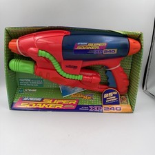 NEW VT 1999 Air Pressure Super Soaker XP240 Larami Hasbro Water Squirt Gun