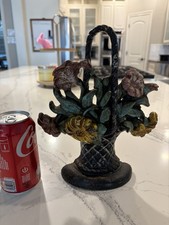 Panier à fleurs en fonte 9 3/4"