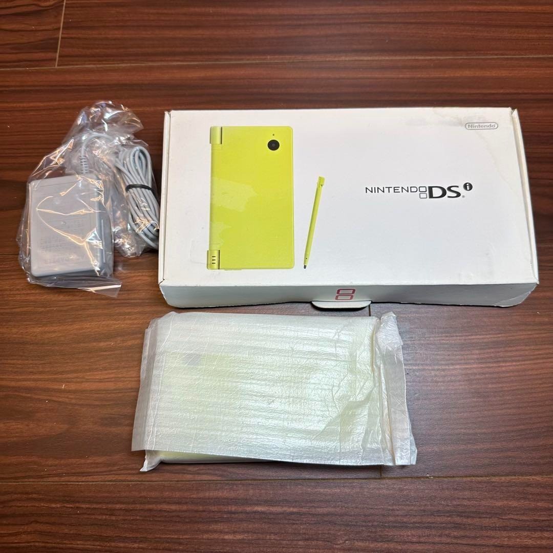 Nintendo DSi Launch Edition Lime Green Handheld System for