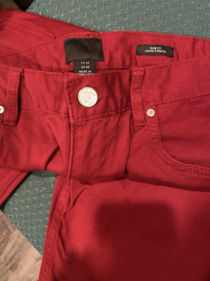 H&M Men's Slim Fit Shorts Red Size 34 Flat Front Cotton Blend - Image 4 of 4