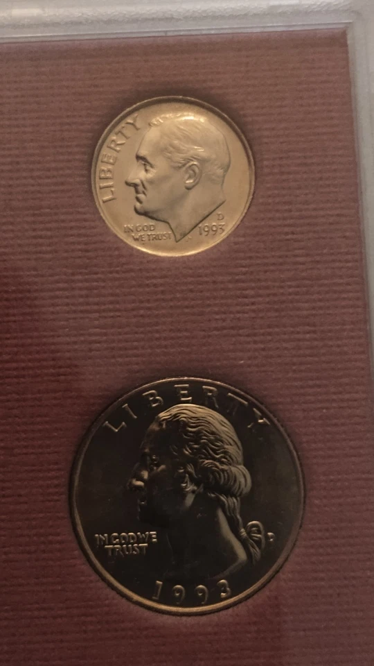 1993 D, U.S. Unc. .Bank Set, COA, Box Has Water Damage, See Photos. - Image 4 of 4