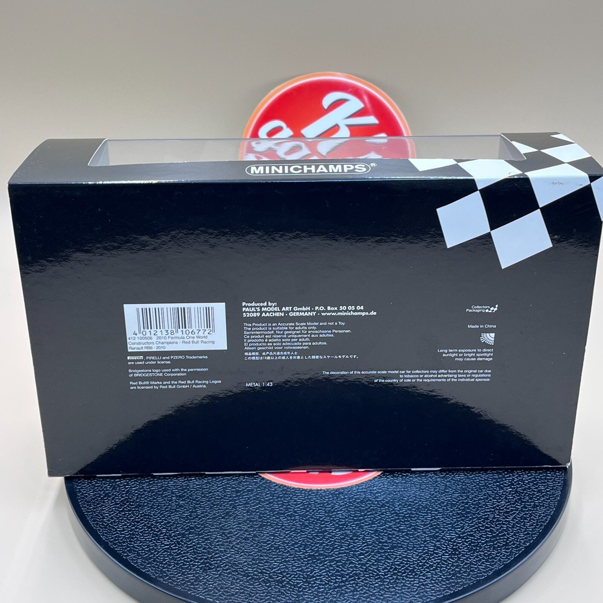 MINICHAMPS 1/43 2010 Formula One World Constructors Red Bull