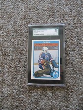 1982/83 OPC Complete Set of 396 cards. GRANT FUHR ROOKIE GRADED 8. Nine Gretzkys