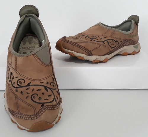 New Balance 800 Womens Walking Shoe 