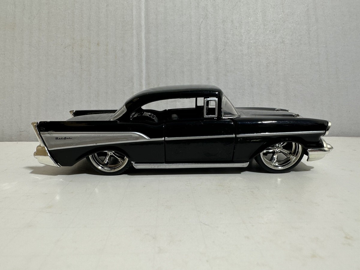 JADA BTM 1957 CHEVY BEL AIR BLACK 1:32 DIECAST CAR 5