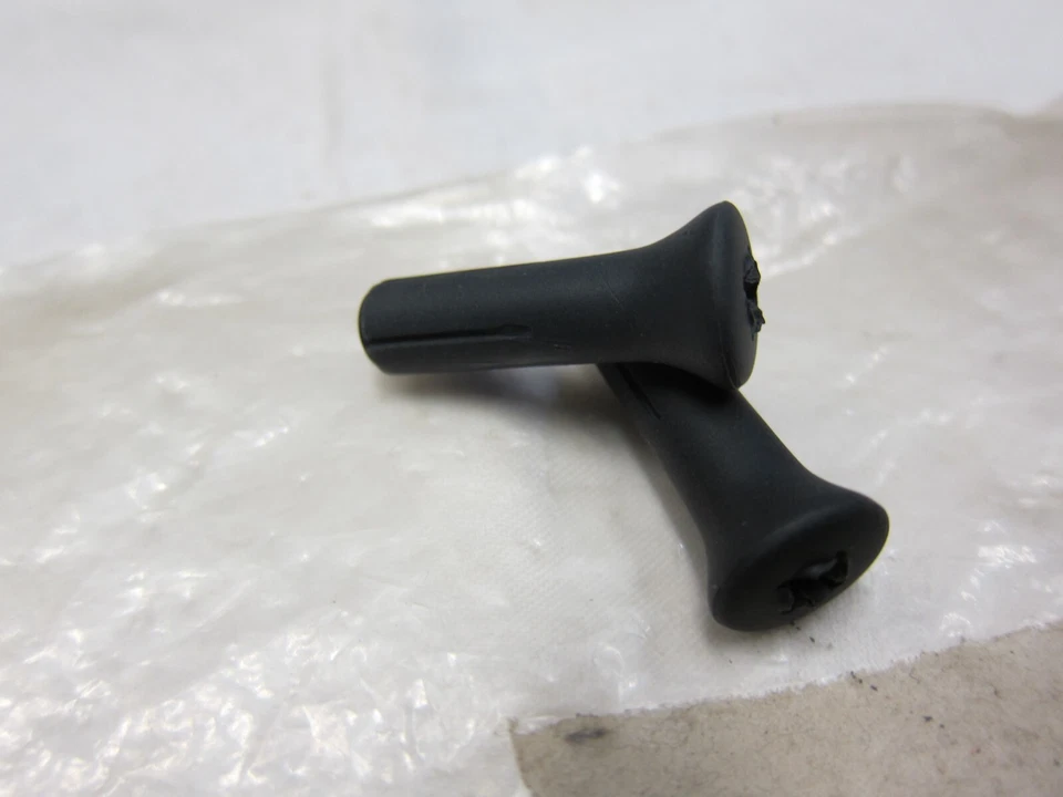 Par de botones de bloqueo de puerta Lamborghini Countach Foto 2 de 4