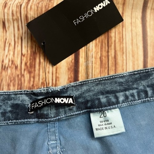 Fashion Nova Women’s Acid Wash Iced Blue  High Rise Skinny Jeans Size 20 - Bild 10 von 11