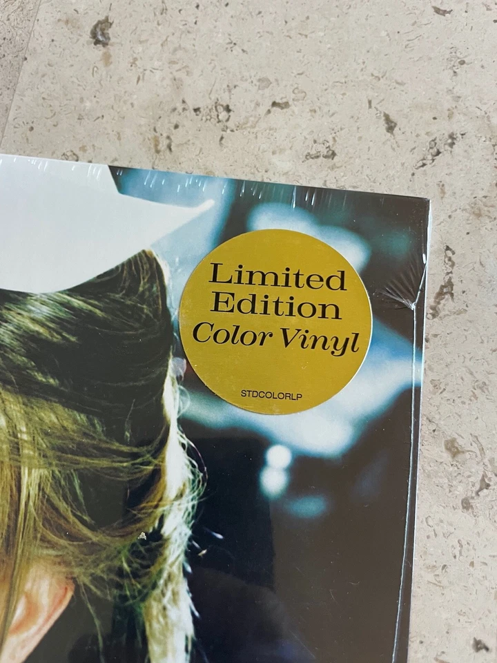 BLINK-182 RARE *EXPLICIT* ENEMA OF THE STATE LIMITED ED RED/WHITE SPLIT VINYL NR - Image 3 of 4