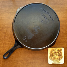 Wagner Sidney O #9B Cast Iron Skillet Round Double Pour Spout Long Handle