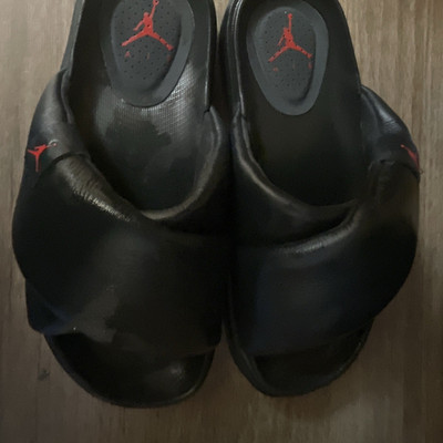 Jordan Black Slide Sandals US 7 Unisex Adults Faux Leather Slip-On Logo Strap