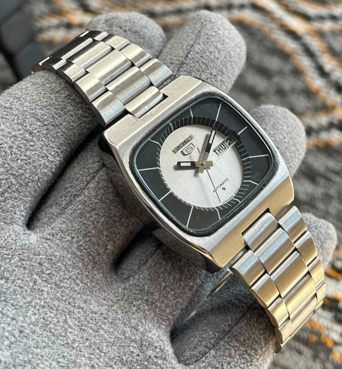 Square Seiko 5 Automatic Cal 6309 17 jewels Wrist Watch Japan