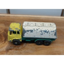 Vintage Lesney Matchbox Series No 25 BP Petrol Tanker Truck (Made in England)