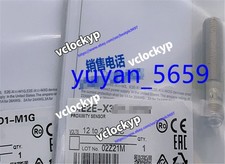 1PCS NEW FOR Omron E2FM-X2B1-M1 Proximity Switch #1896 LY
