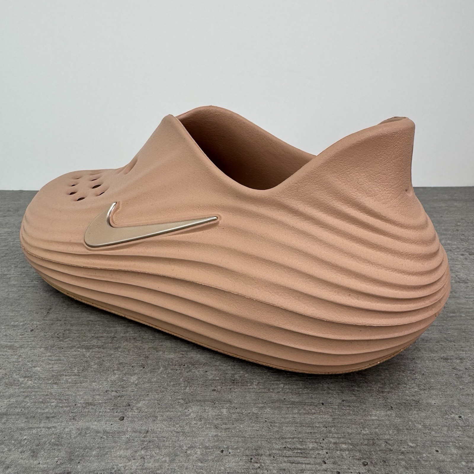 Nike ReactX Rejuven8 “Rose Gold" HV5062-700 Women’s Size 8 / Men’s Size 7 image 10