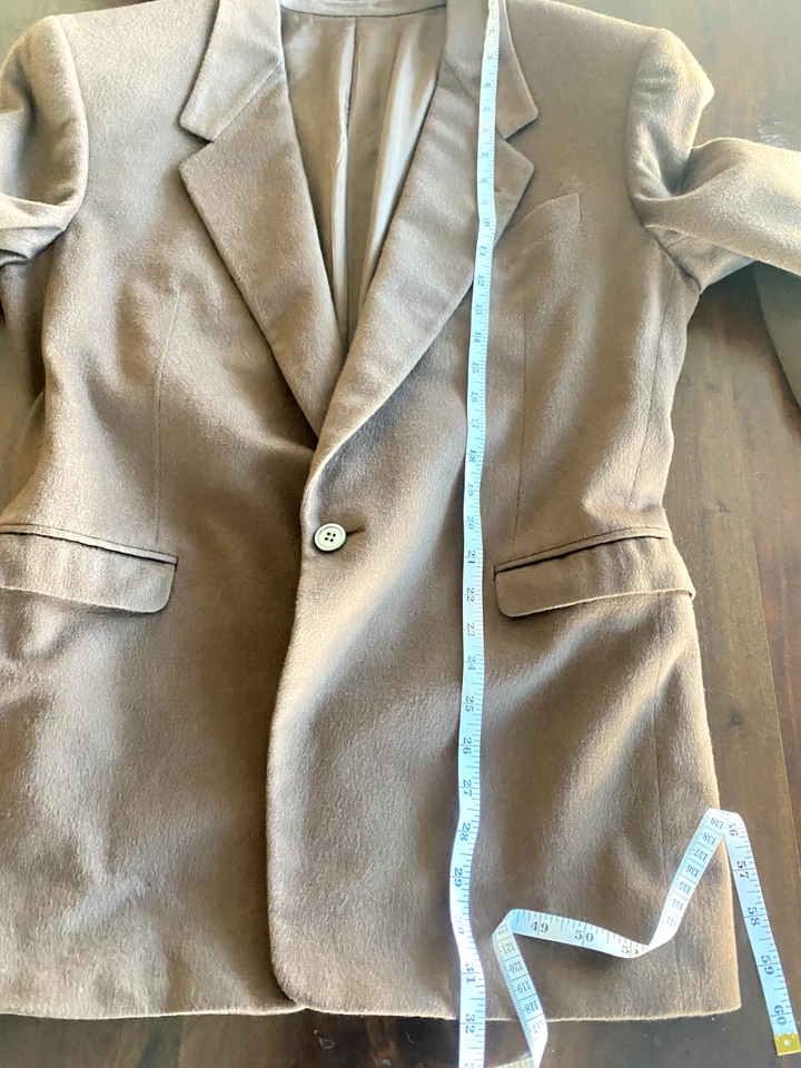 Casaco esportivo CANALI Pure CASHMERE 40 R marrom ITÁLIA fino atlético 50 UE - Imagem 3 de 4