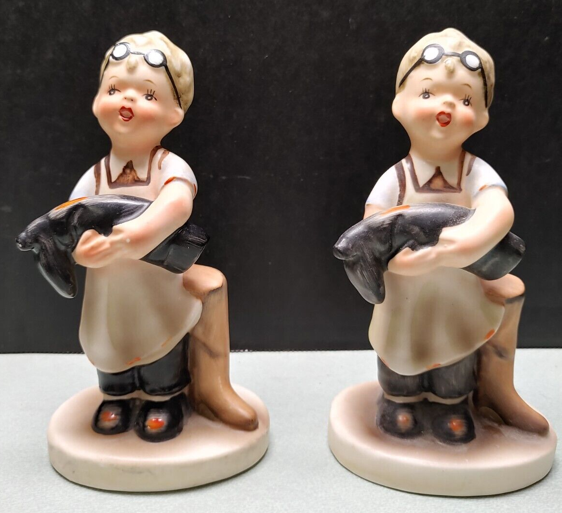 Boots VTG Napco Figurine Young Boy AH1B Hand Painted Made in Japan