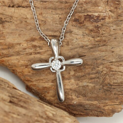 0,04 Karat zertifizierter natürlicher Diamant Solitär Kreuz Anhänger 10K Weißgold 18 Zoll Kette - Bild 2 von 7