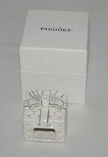 Pandora 2016 Holiday Christmas Present Ornament w/ Gift Box Hiding Spot New
