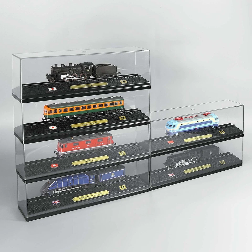 N Scale Model Railroad Static Plastic Locomotives with Base and Display Case - Image 2 of 4