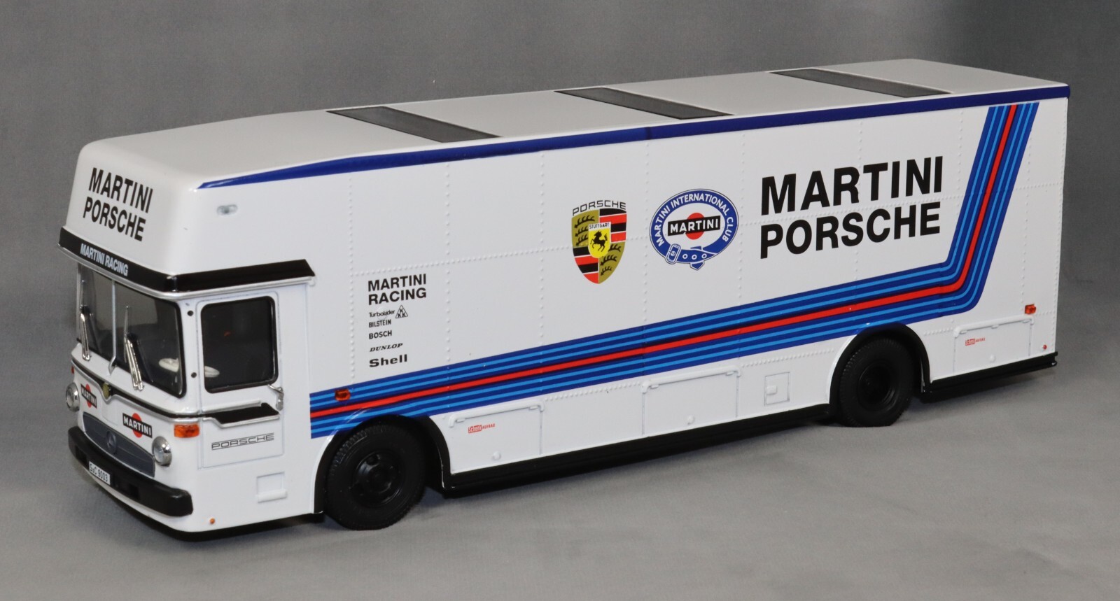 Schuco Mercedes O317 Martini Porsche Racing Transporter 1966 450373400 1/43 NEW