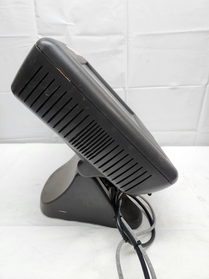 Radiant P1220 POS Touchscreen Terminal with Card Reader - Image 3 of 4