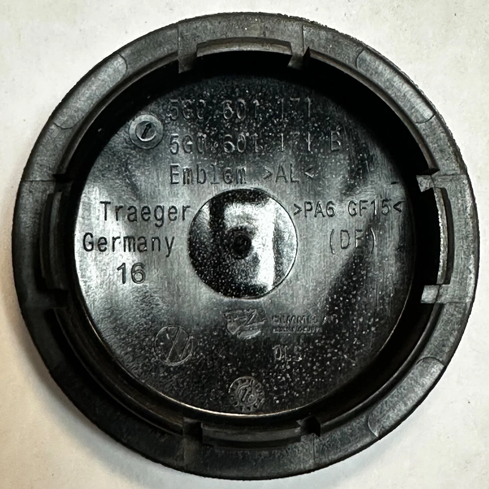 For Volkswagen Jetta OEM Center Cap 2019-2021 Black/Chrome 5G0601171 #70045 - Image 4 of 4