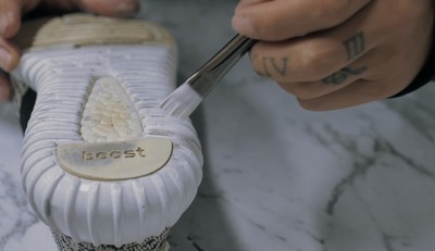 yeezy turtle dove sole