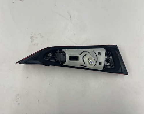 2021 - 2024 BMW Convertible 430 G22 G23 G83 G82 M4 Rear Right Taillight Inner - Picture 3 of 4