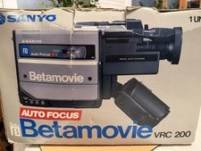 Sanyo Betamovie VRC 200 Auto Focus Non Reflex Betamax Movie Camera Black
