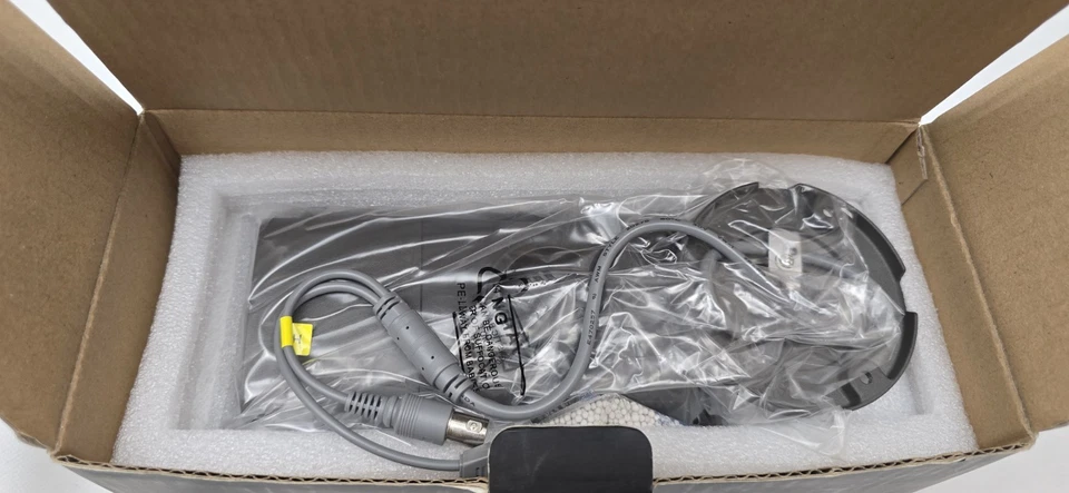 Luma Surveillance 310 Series LUM-310-BUL-A-GR Analog Bullet Outdoor Camera - Image 2 of 4