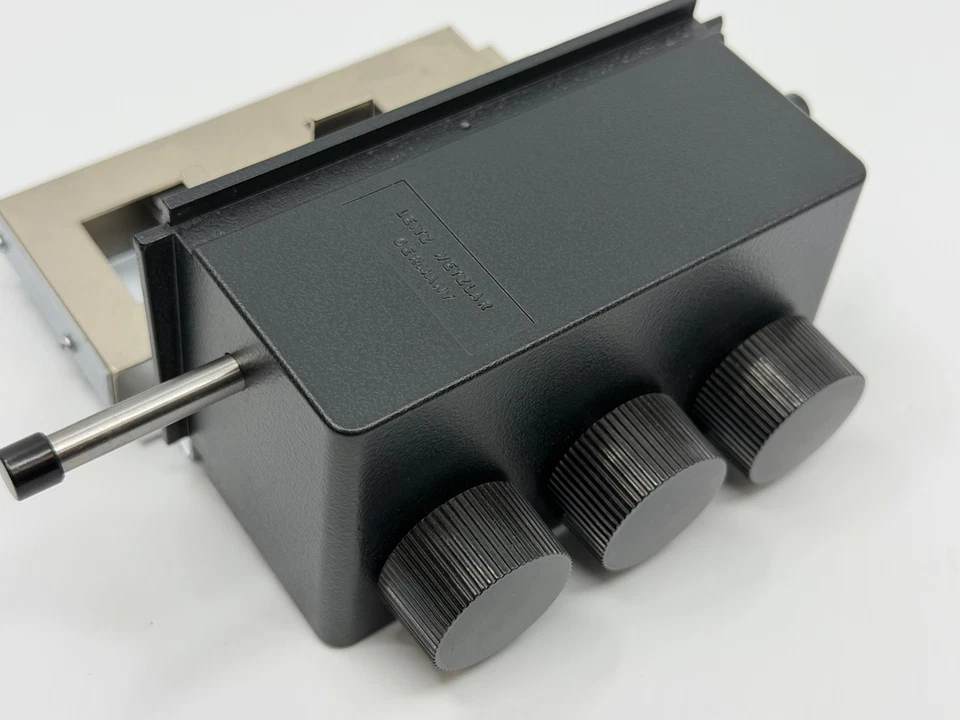 Módulo de filtro dicroico color ampliador Leitz Leica Focomat V35 con bombilla Foto 3 de 4