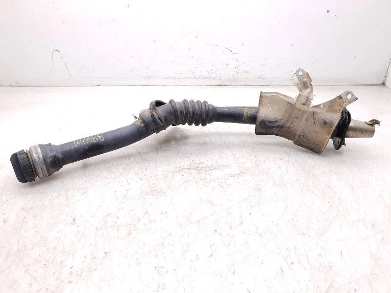 Toyota 4runner SR5 1995 3,0 L 4x4 cuello de llenado de combustible  Foto 2 de 4