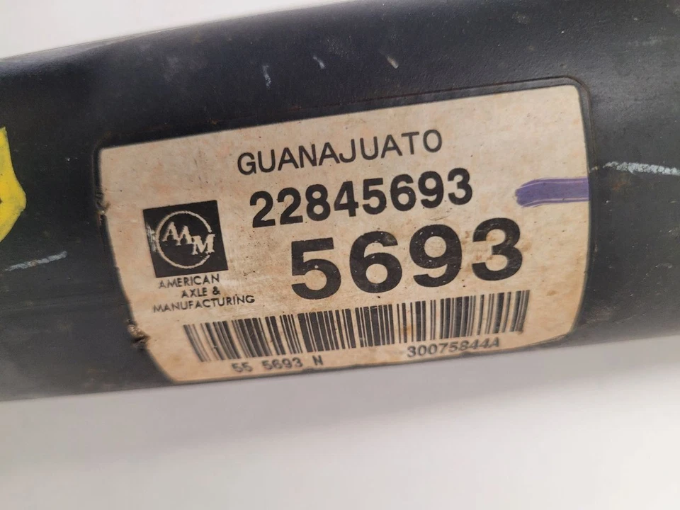 2007 2008 2009 2010 2011 2012 2013 2014 CADILLAC ESCALADE Front Drive Shaft Foto 3 de 4