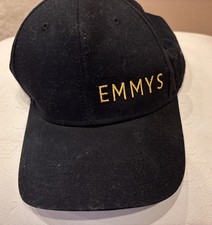  Black baseball cap embroidered with gold 