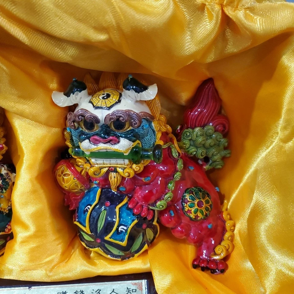 5" Chinese Pair Wucai Porcelain Koji Pottery Foo Dog Lion Fengshui Stamped RARE - Image 3 of 4