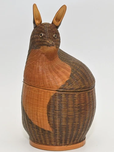 Vintage Shanghai Handicrafts Coati Rattan Wicker Basket Box