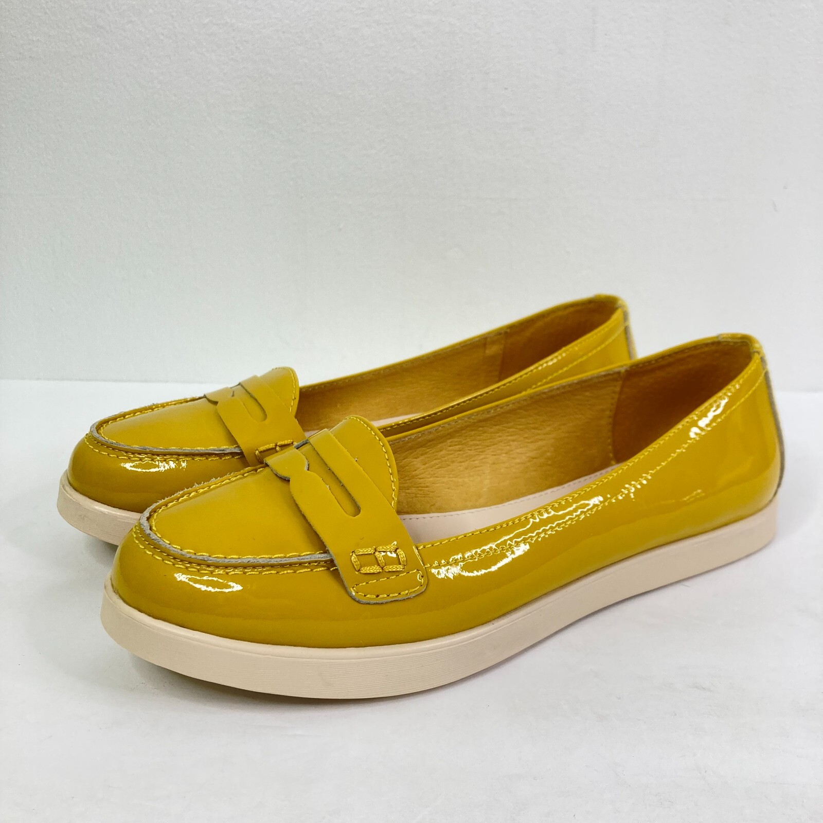 Boden Women Mustard Yellow Penny Loafer Flats Leather… Gem