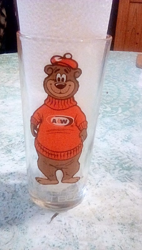 VTG 1970's A&W Root Beer "The Great Root Bear" Drinking Glass 16oz/6” Tall