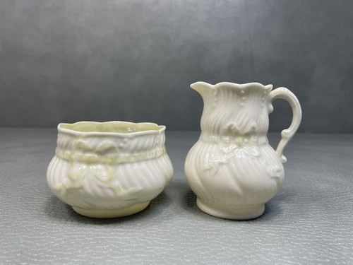 Vintage Belleek geräuschter Rand cremefarbene und zuckerhaltige Schüssel Set grüne Markierung