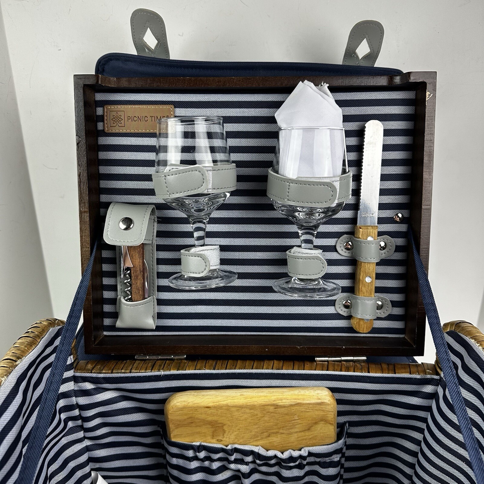 Picnic Time Wine Edition Picnic Basket Navy Blue White Stripes