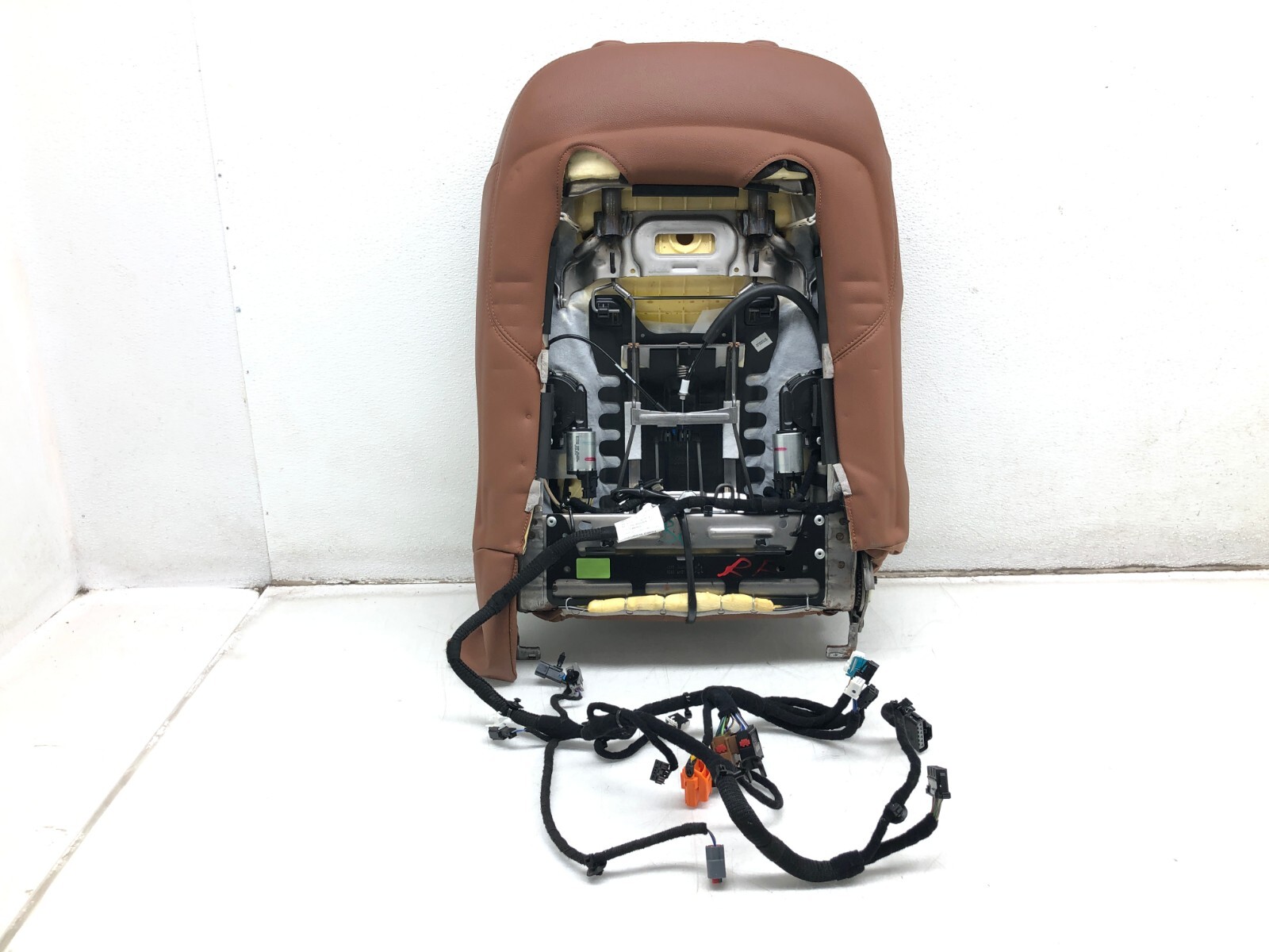 2017-2022 MASERATI LEVANTE RIGHT PASS FRONT SEAT UPPER LEATHER CUSHION OEM